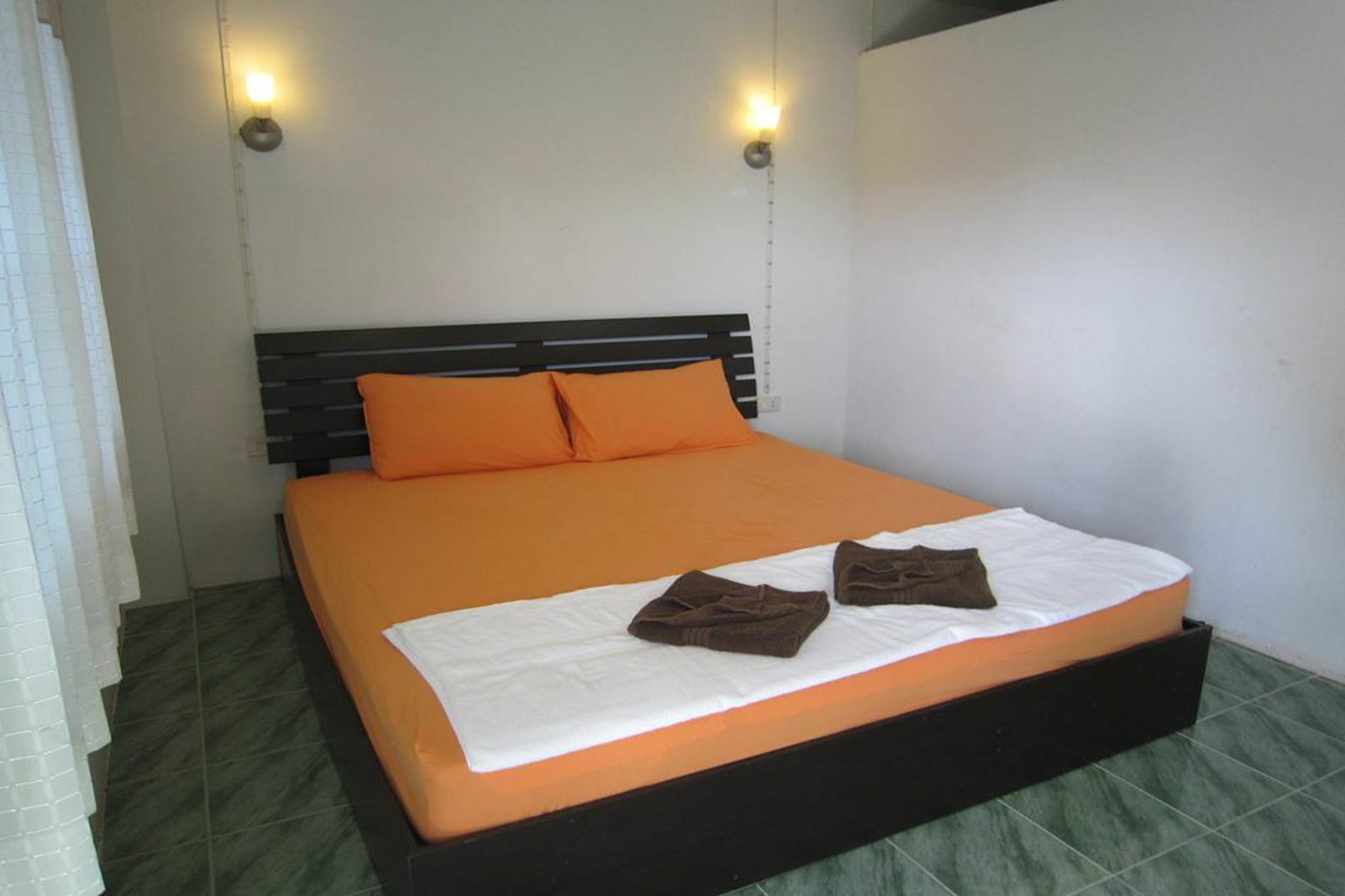 Run'S Bed & Breakfast Krabi town Dış mekan fotoğraf